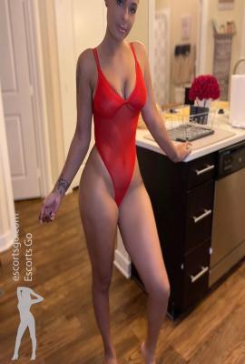 Lizzy Escort Maine