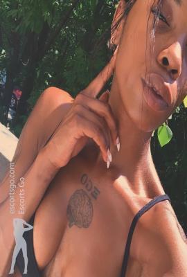 LaPetiteMort Escort Chicago